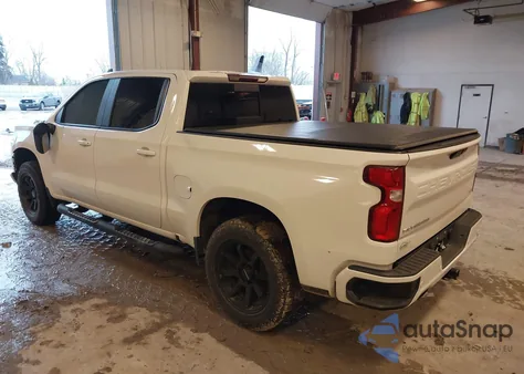 2021 Chevrolet Silverado 1500 4Wd Short Bed Rst z USA, uszkodzony, nr VIN 1GCUYEED1MZ223829